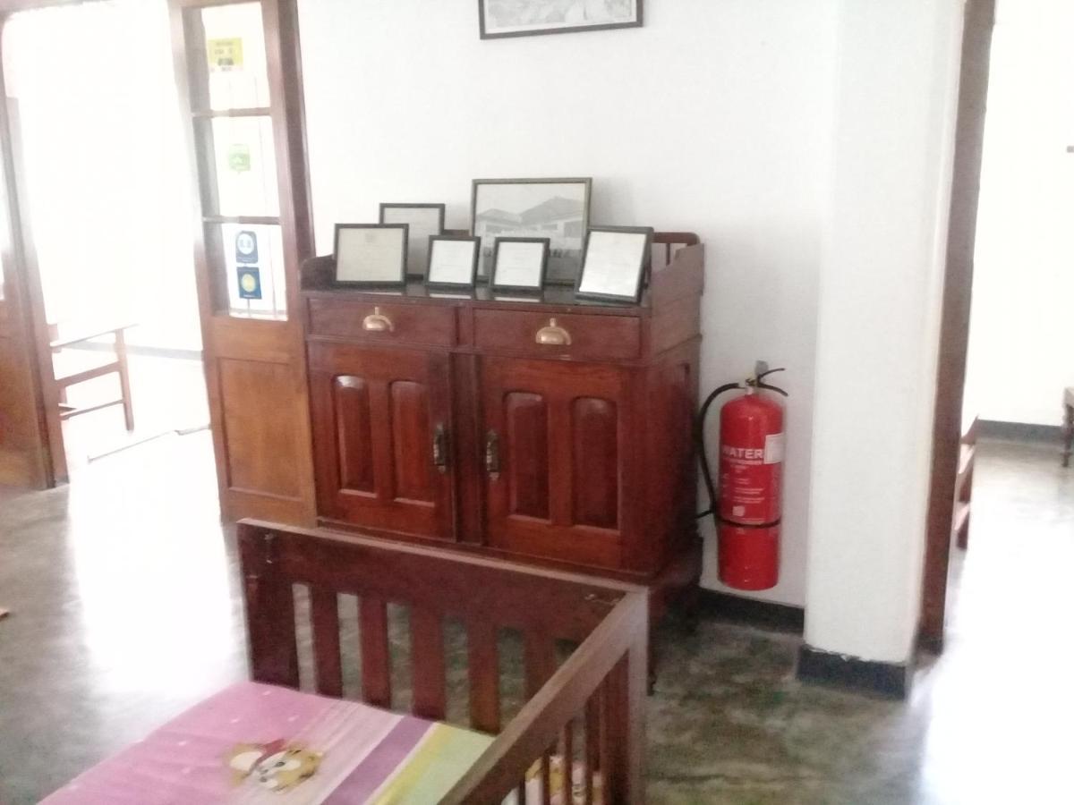 Village Headman'S Five Bedrooms Entire Bungalow Induruwa Exterior foto