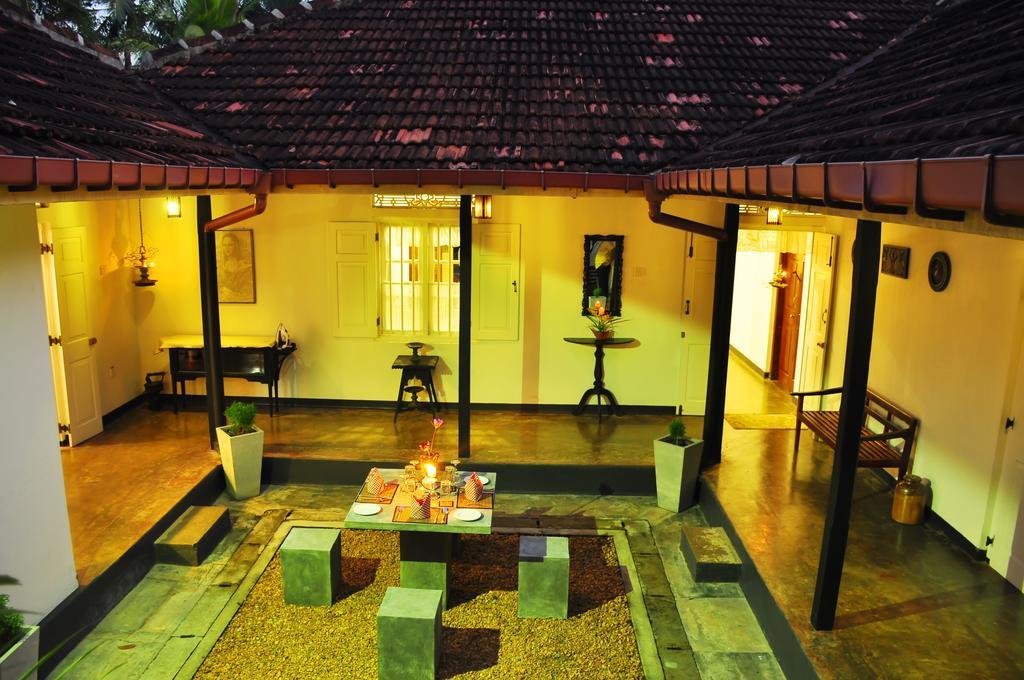 Village Headman'S Five Bedrooms Entire Bungalow Induruwa Exterior foto