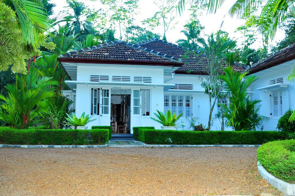 Village Headman'S Five Bedrooms Entire Bungalow Induruwa Exterior foto